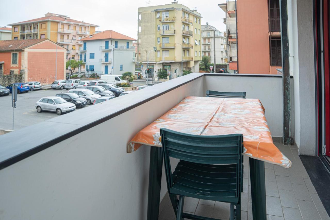 026 - Casa Maele 100 Metri Dalla Spiaggia, Centrale Сестри-Леванте Экстерьер фото